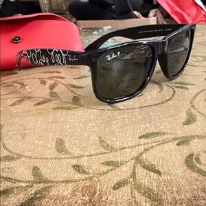 Disney Ray-Ban Black Wayfarer Polarized Sunglasses-54 mm. LIMITED EDITION D20
